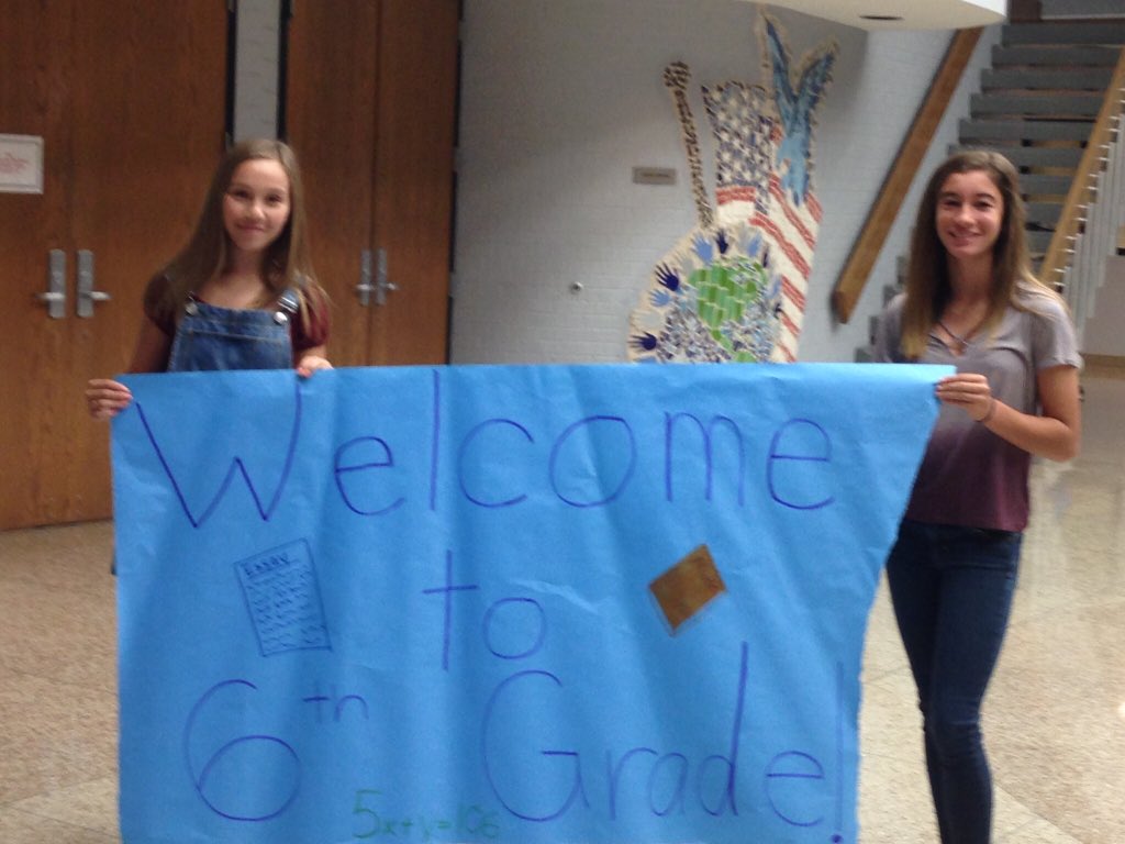 DrRackleyCLSD's tweet photo. Thanks to #CCMSStudentLife for being our welcoming committee this morning! #FalconPride #BeAwesome #YouMatter @CLSD_Schools @RodkeyReading https://t.co/DgxVUtmkJz