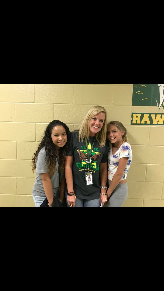Got to see my old 2 fav 5th grade teachers😭😭❤️❤️❤️
