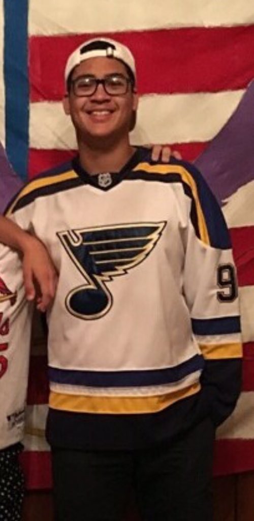 UCM_Daddies's tweet photo. Our next daddy is the one and only Oscar Sanz from Sig Pi 💦💦 https://t.co/RAOG7Lp1HQ