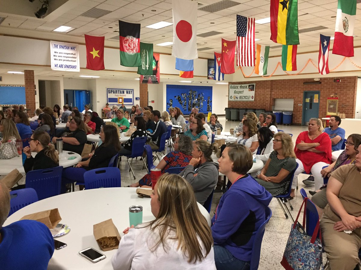 SmithMarkUVA's tweet photo. Spartan staff members are listening to Dr. Benson's message! #SMSpartanStrong https://t.co/7mHcC8mS0p
