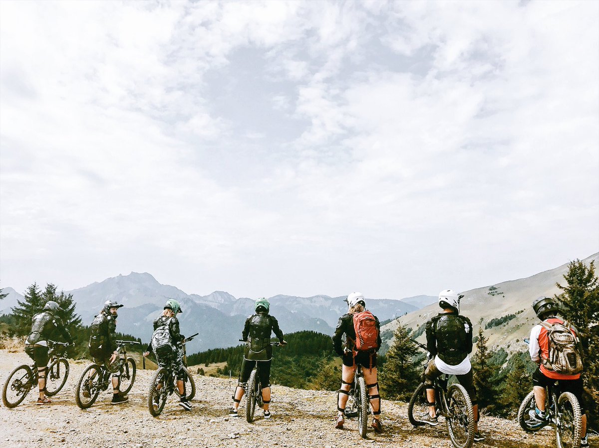 actionaca's tweet image. Work life balance is so important for a successful business. Afternoon ride after morning workshops. #nomadscamp #Entrepreneur #Digital