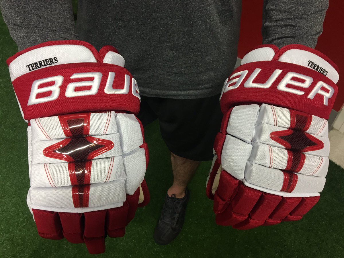TerrierHockey's tweet photo. New gear rolling in to kick off move-in week! https://t.co/kPHgwEFxdQ