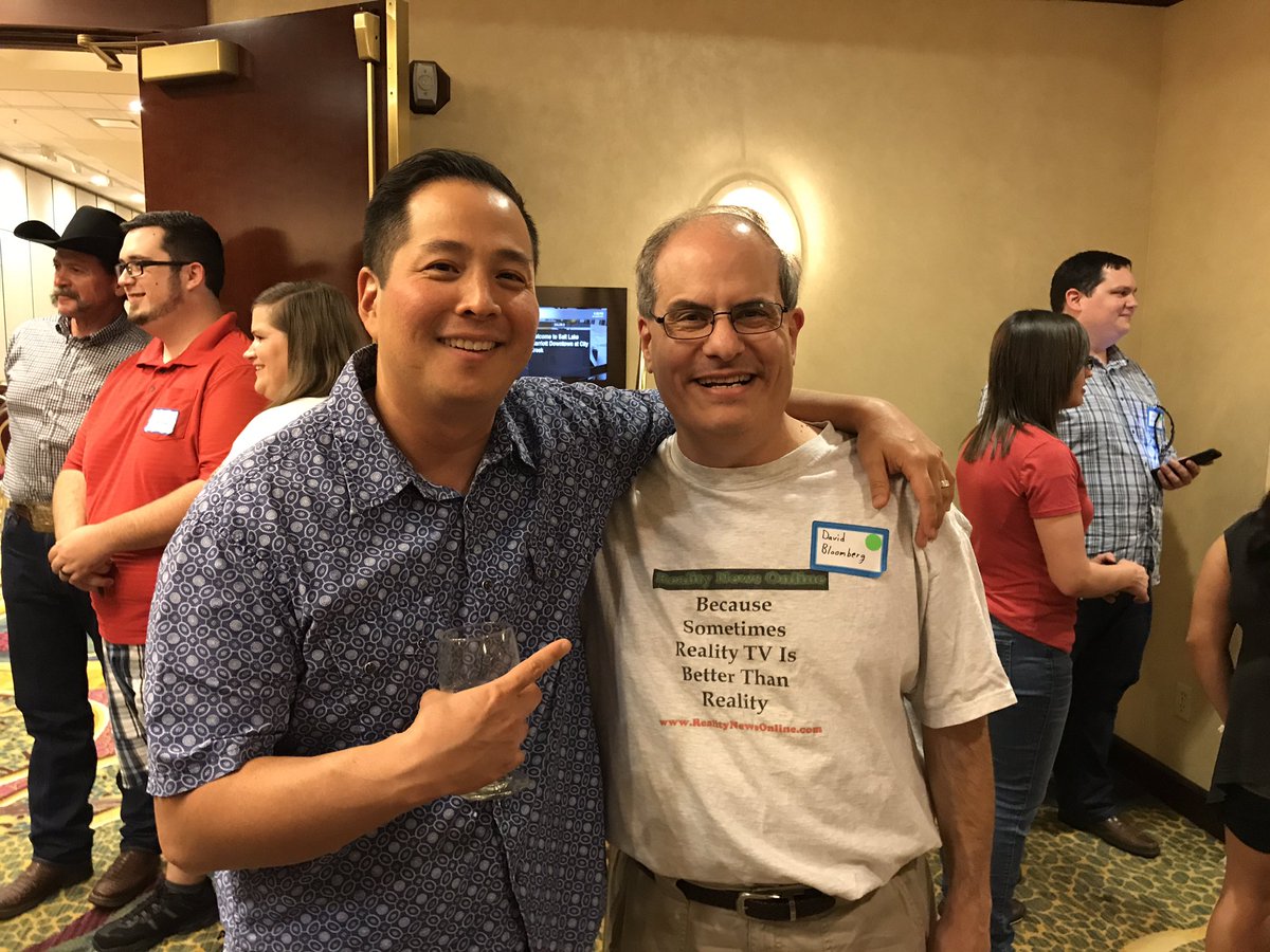DavidBloomberg's tweet photo. Also got individual pics with the #RHAPCon #survivor panelists @SurvivorNeleh @sushisurfer Rachel and Rancher Rick! #RHAP https://t.co/hlMUw0g2Gx