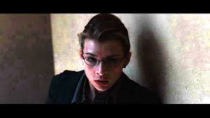 Wishing Amelia Curtis (seen here in FEARDOTCOM) a very Happy Birthday. 