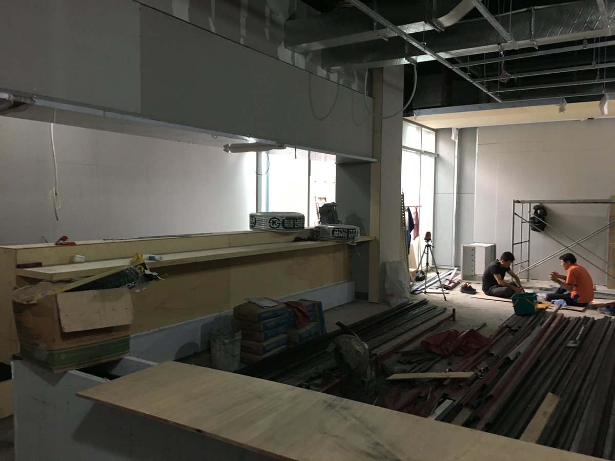 KinkaFamily's tweet photo. Construction is underway at #KintonRamen &amp; #KinkaIzakaya Korea!! :) #openingsoon #Seoul #Gangnam https://t.co/5TIGKStaGp