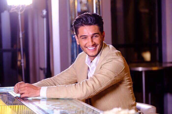 الفرح يستحق منا أكثر من المرور العابر.. عيشوا الفرح بكل حواسكم ❤️