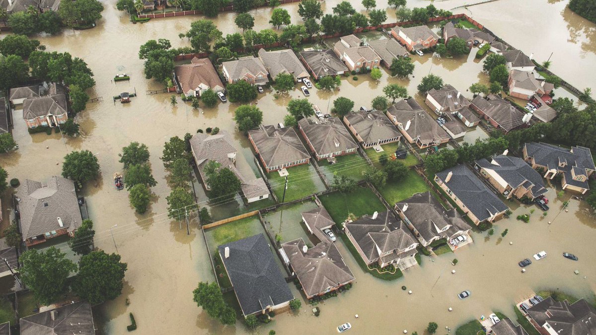 villagechurchtx's tweet photo. In the wake of #HurricaneHarvey, we are called to pray, give and go. Help whatever way you can. https://t.co/MLqIUmaUgt https://t.co/6eQ0UISd6q