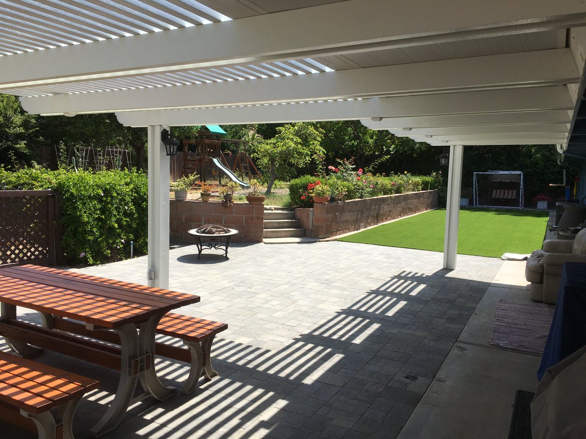 toughturtleturf's tweet photo. New install, pavers and turf. For more info visit https://t.co/wUfJ1wbWbl #artificialgrass #turf #toughturtleturf #sandiego #orangecounty https://t.co/K45oim9dGt