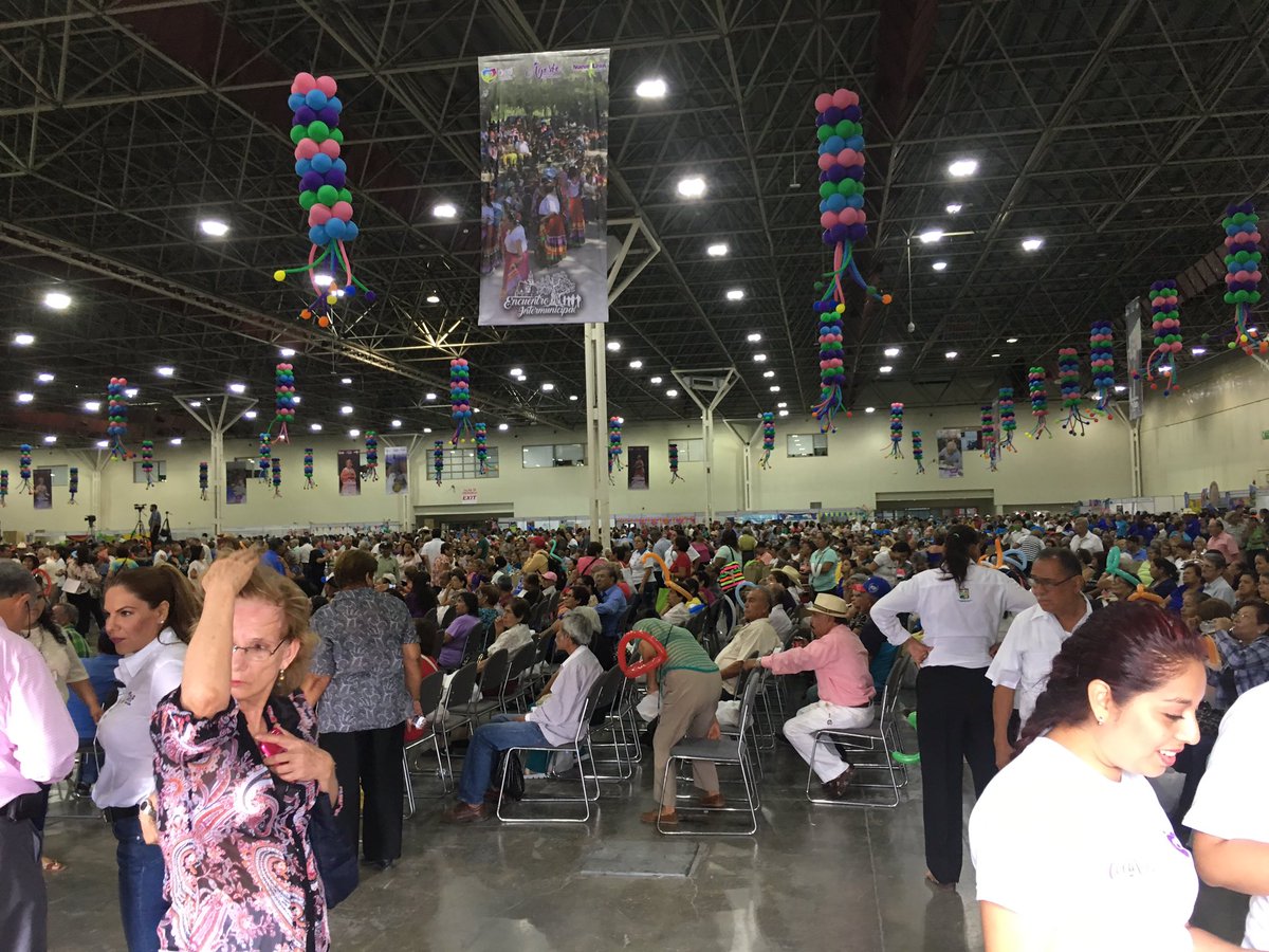 elburro34's tweet photo. Comenzamos https://t.co/9D28F6WtC2
