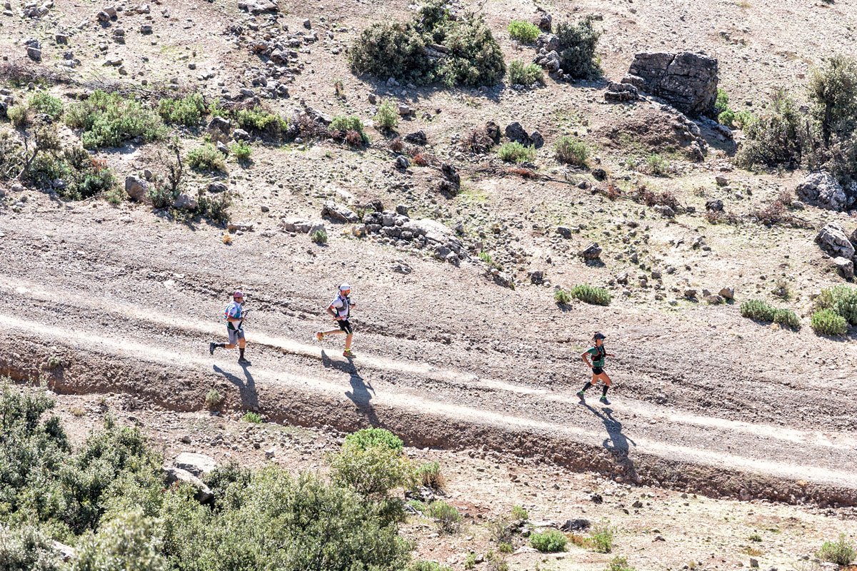 EurAfricaTrail's tweet photo. Quieres formar parte del #FRSTeam y correr con @valentisanjuan #Eurafrica17?.. y todo por la PATILLA!! Participa>https://t.co/u1jJYNCyKn https://t.co/LgdJpeyWJA