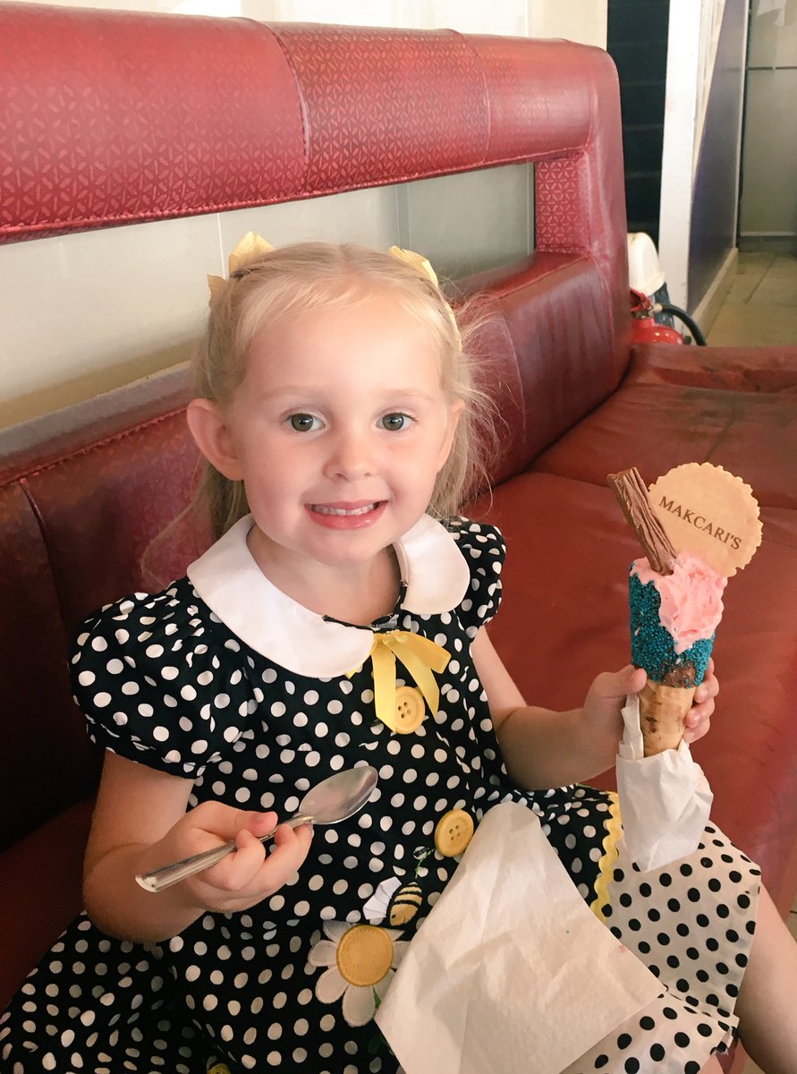 My little girl won't eat an ice-cream unless it's from <a href="/Makcaris/">Makcaris ice cream</a> in 
Herne Bay 😄🍨
#Seaside #GoodTaste