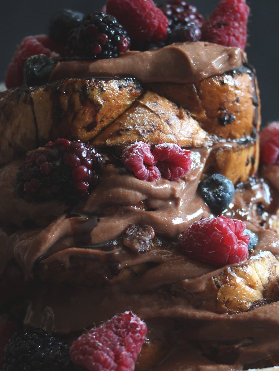 BloggerMillyKay's tweet photo. Cocoa chocolate french toast with mascarpone nutella filling -The pictures https://t.co/5PsQmvDAUv