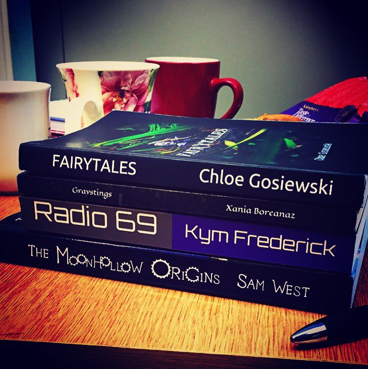 CGosiewski's tweet photo. #BookSnaps #booklover #bookfest #bookclub #BookWorm #Fiction #BookReview #SummerReading https://t.co/DtJPa96P2P