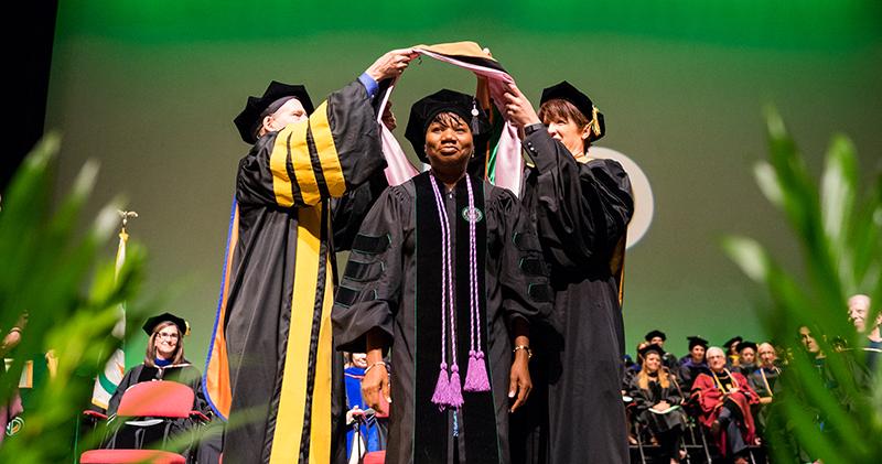 nellynd1283's tweet photo. Doctor of Nursing Practice graduate researches vaccinations within urban Somali communities #UNDProud #UNDNursing - https://t.co/PyhUUTK7vE https://t.co/tje4a5sovp