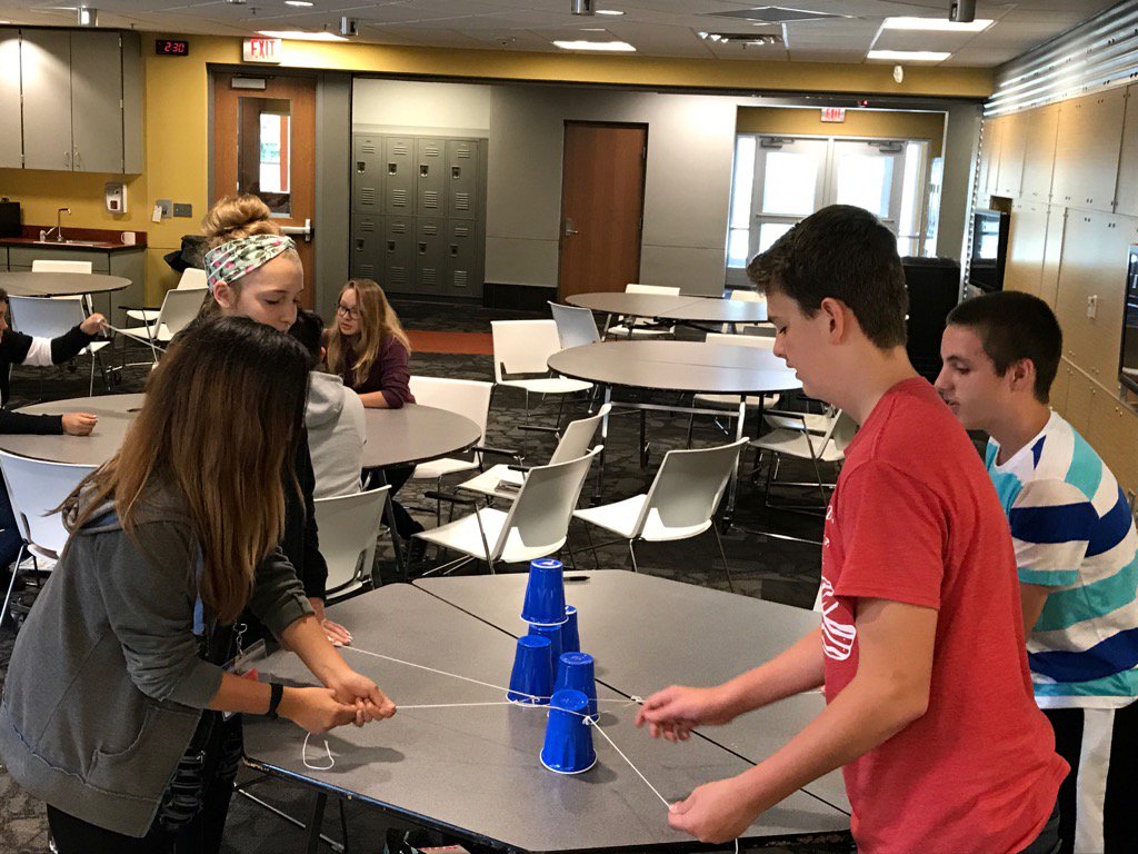 Harrell107's tweet image. Collaboration and inquiry here! HEC8 Rocks! #newshec