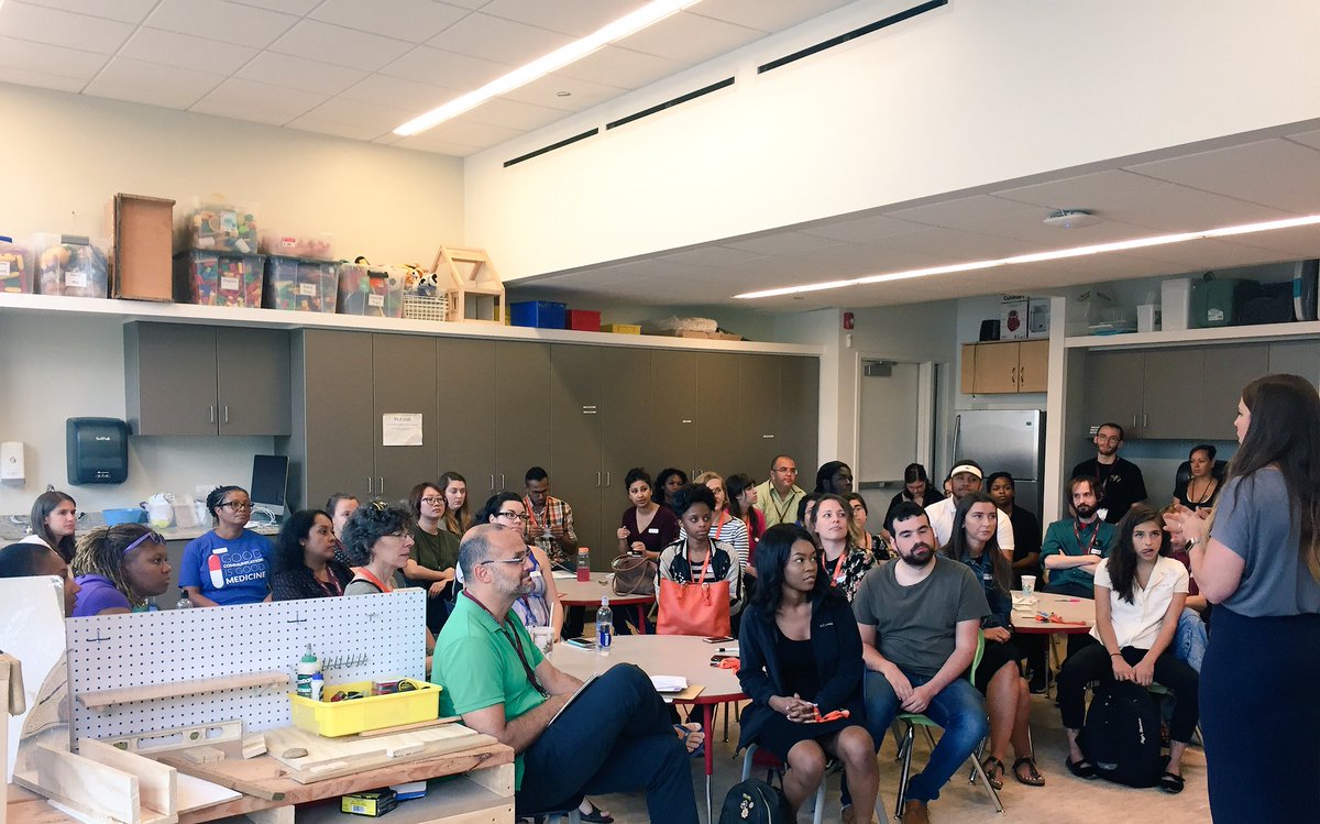 AskAndreaHite's tweet image. We are so excited to see all of these wonderful faces! Welcome back Extended Day team!! #LabLearns #LabEDTraining17