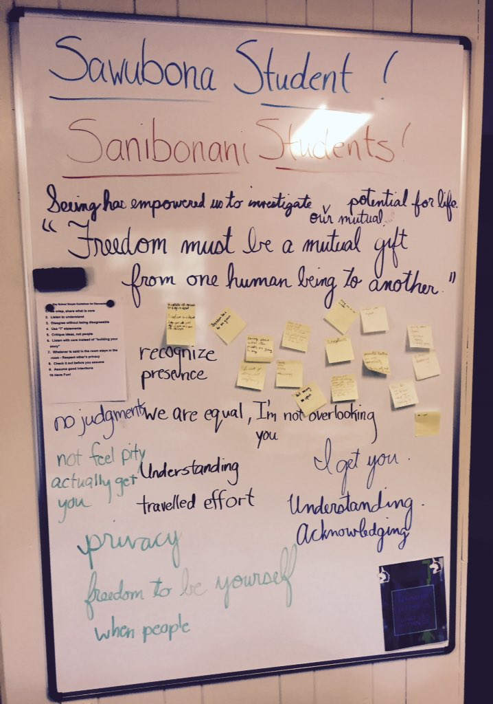 KeySchoolCDS's tweet photo. KMS 8th Graders making thinking visible #inquirybasedlearning #doyouryet @carolinaday https://t.co/NIKWuRJoSb