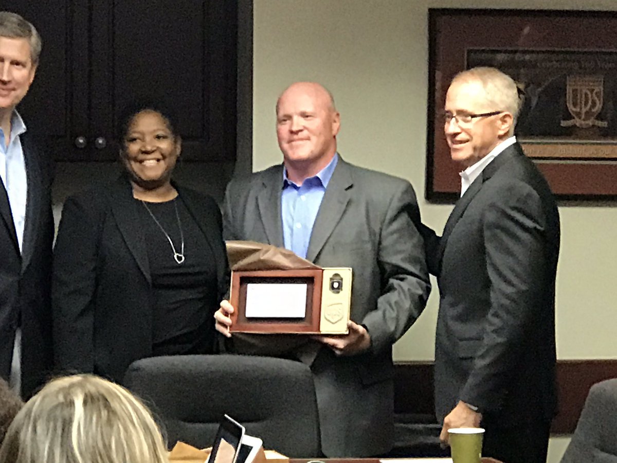 TonyIntoppa's tweet image. Enjoyed hearing Mark Wallace speak to 110 years of growth‼️ @ExperienceUPS @IllinoisUPSers #UPS110 #FoundersDay2017