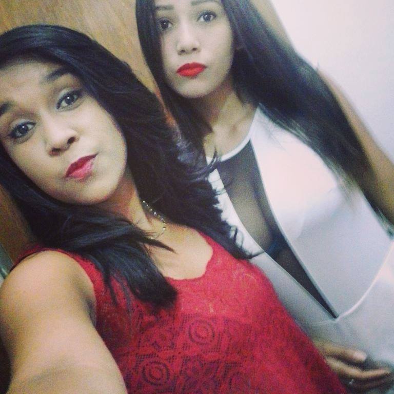 iAndreahm's tweet photo. Ahí con @_Vnaa_ ✌️😌. https://t.co/S5JjOoJ7pS