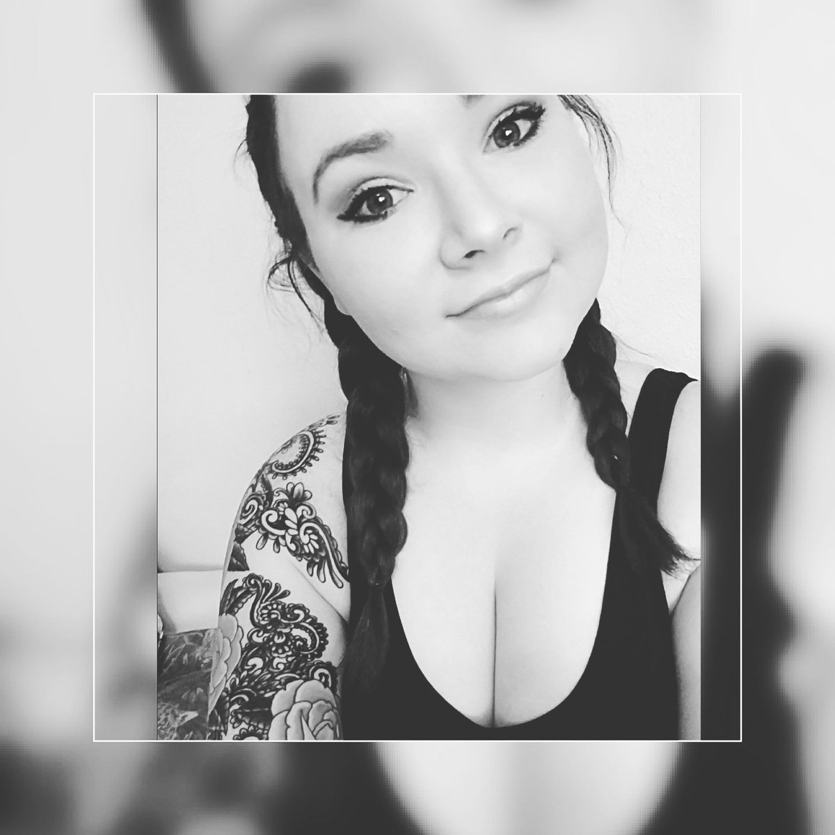 MsPurplePoptart's tweet photo. #NewProfilePic https://t.co/P1dObZVZ9w