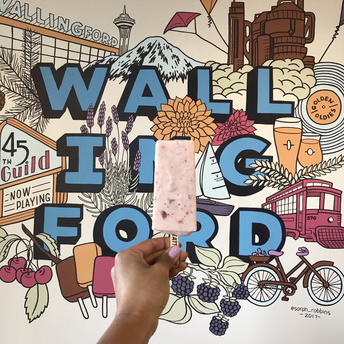 emmalynncortes's tweet photo. Went to #SeattlePops in Wallingford for the first time last night. The strawberries & creme popsicle was yummy!😋 https://t.co/vtshDb6zUS