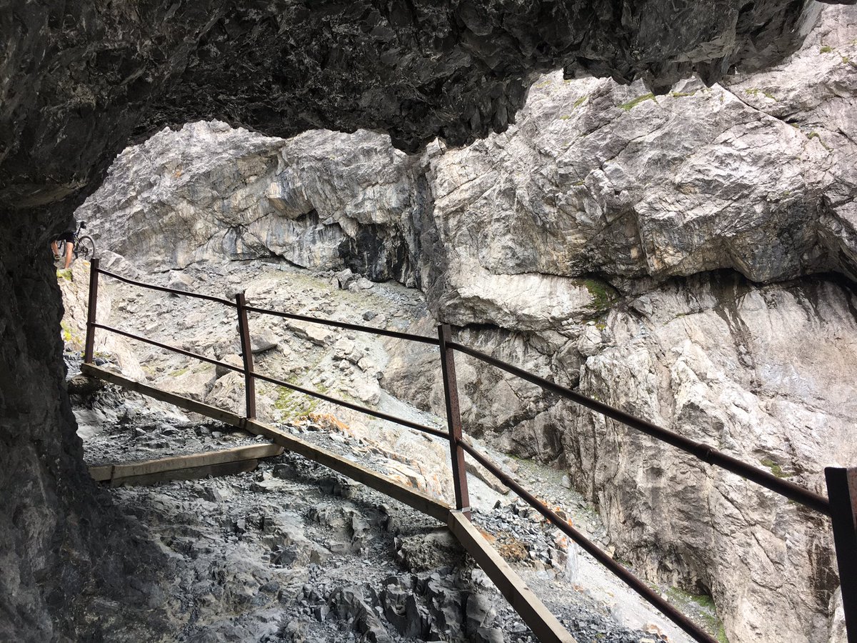 olaf_tacke's tweet photo. Impressive day. #mtbrocks Uina Schlucht https://t.co/ObiZzVaZQG