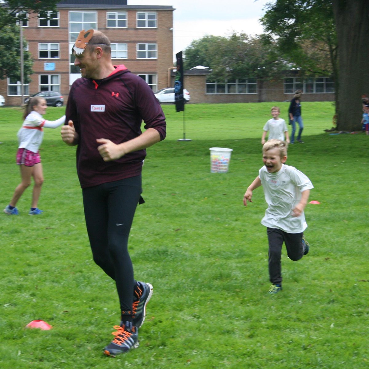 Fam1stFit's tweet photo. First session done👍great turn out!Preston families active and happy😄check out photos https://t.co/NUefkKhW7G #Preston #family #activities https://t.co/t5JQ2eAGfV