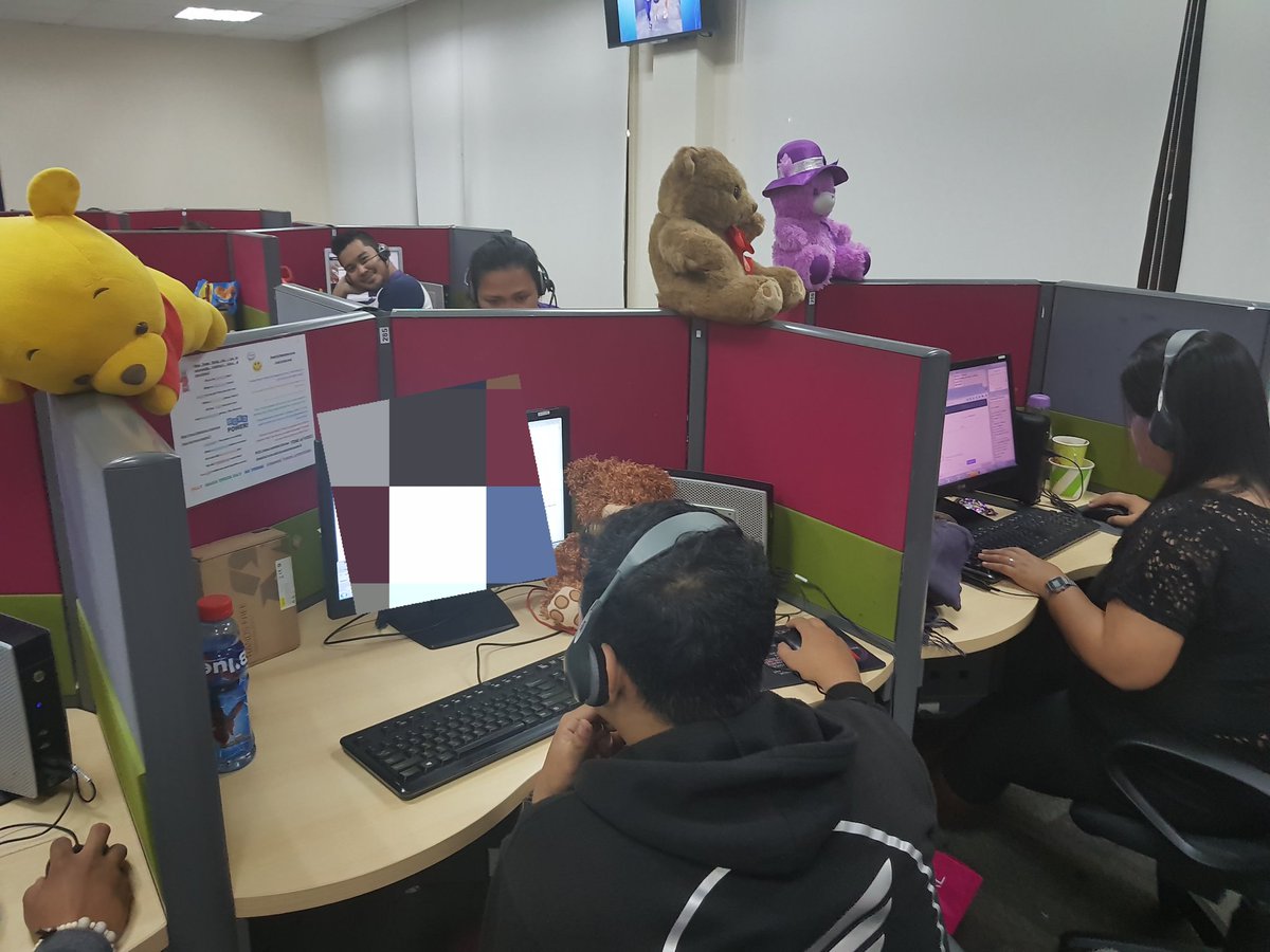 ONE_Clarktastic's tweet photo. Teddy bears all around. 
#Nuttiestplacetowork
@KapilGoel2006 @KatKatrob9 @Josie_MPCS @Greg_MPCS https://t.co/VXhmeUur7W