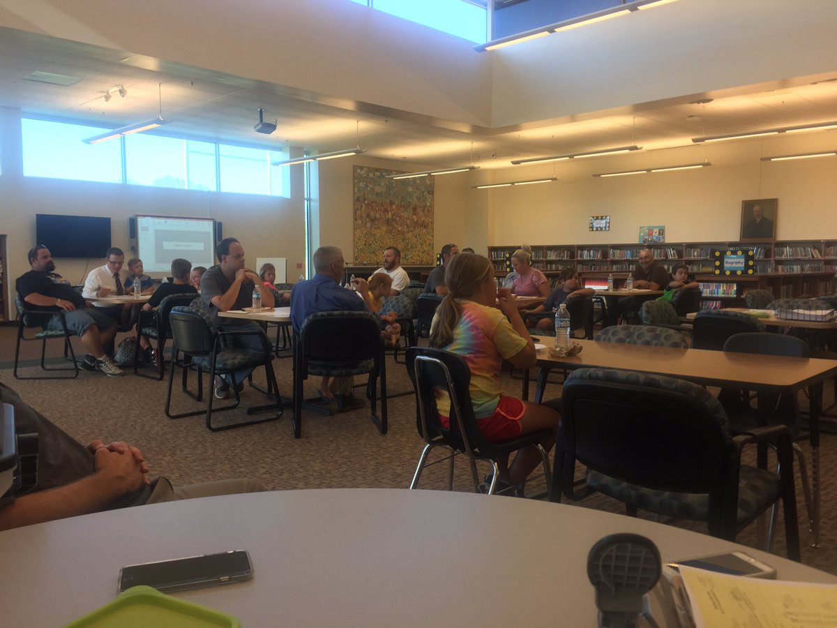mrsrosenhagen's tweet photo. Such a successful first Morgan Watch D.O.G.S. meeting tonight! #MorganProud #BeTheJoy https://t.co/rTVHk5xrHm