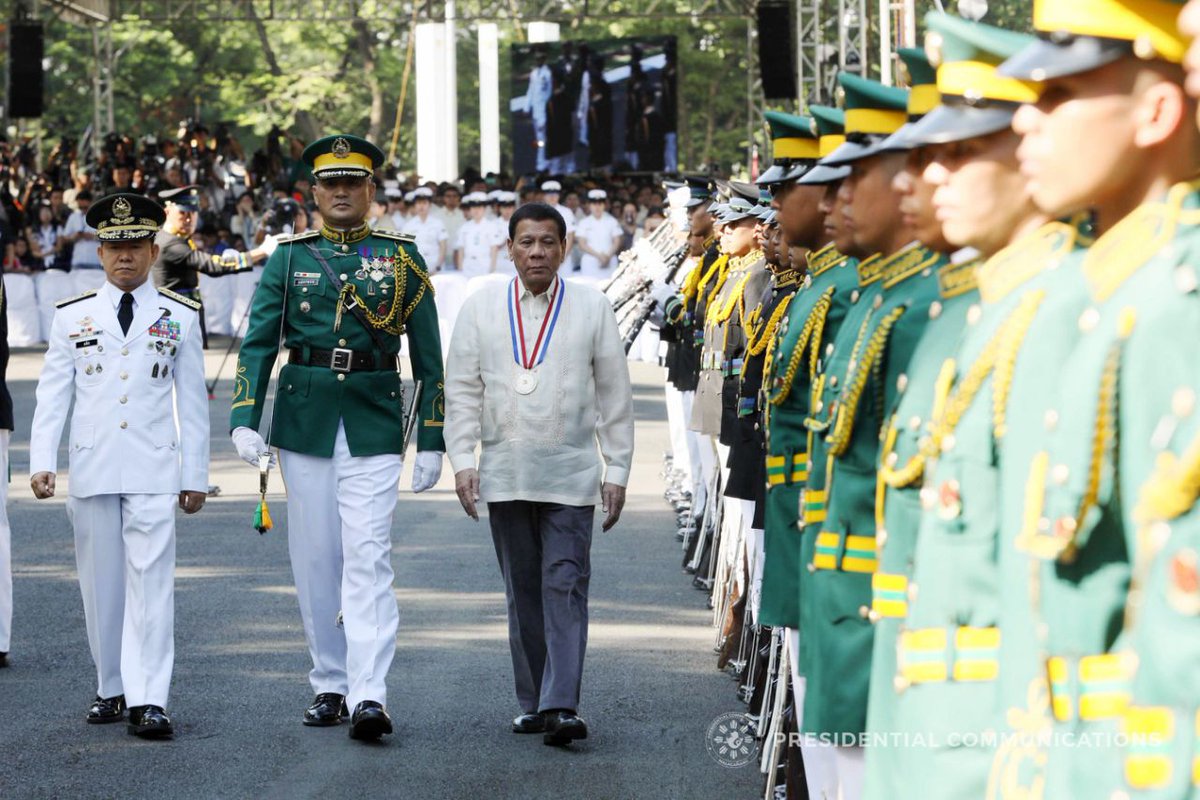pcogovph's tweet photo. Pres. Duterte leads National Heroes Day celebration. #PartnerForChange https://t.co/eo9PvzZH97