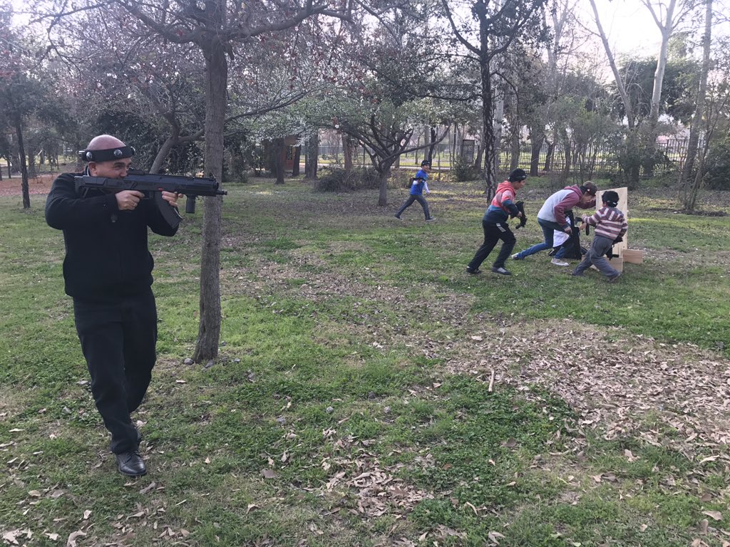 LaserShot_Chile's tweet image. Fin de semana de juego #lasertag en #parquepadrehurtado #parqueintercomunal  con @LaserShot_Chile