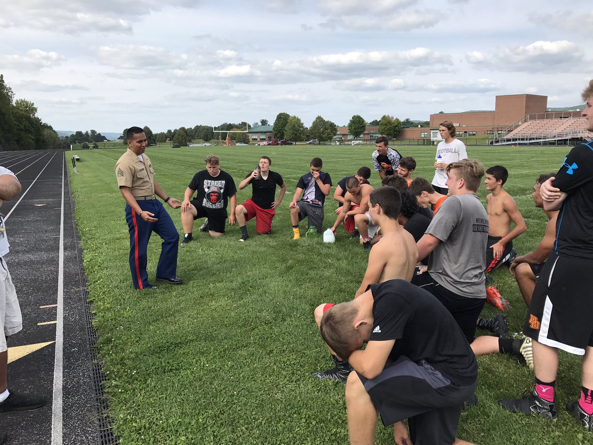 DragonDover's tweet photo. Great workout today and team building. https://t.co/H2KYjjW1j9