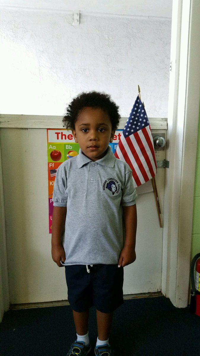 KingKDMD10's tweet photo. My sons first day of school π»β€οΈ. #oolan https://t.co/j8EURV5nz2