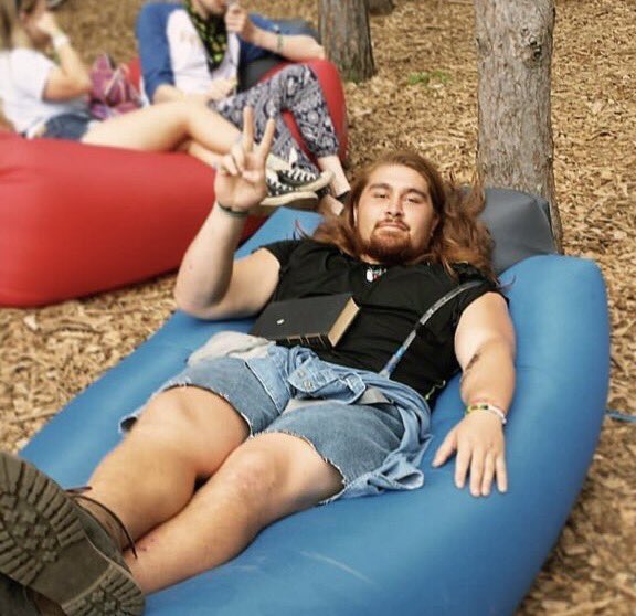 UCM_Daddies's tweet photo. One of UCM's fav football daddies goes to the one and only Taala. Those luscious locks make him one of the top daddies on campus. https://t.co/mCYbWK3S5p