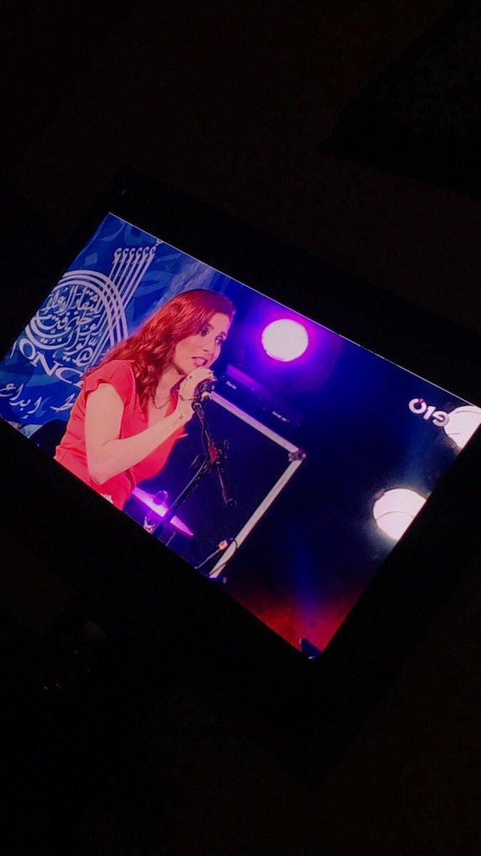chemlihamzaoff's tweet photo. شكون راه يشوف ف هاشتاج @Kenza_Morsli #KenzaMorsli https://t.co/Ob8mFylxsM