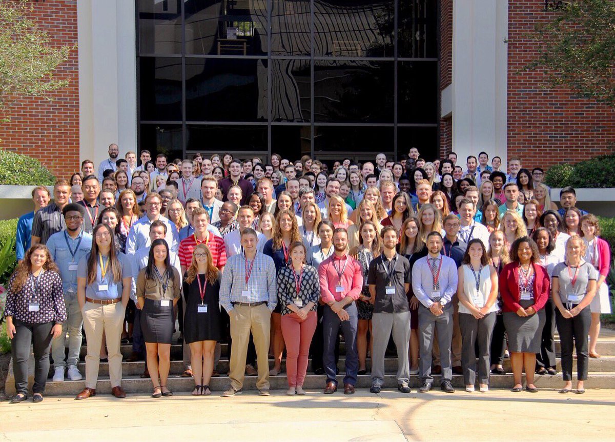 FSUCollegeofLaw's tweet photo. This year's 1L class made history w/ highest % of women (52.8) & highest median GPA (3.61) for any entering class in #FSULawโs 51 years! https://t.co/S3URyIsA0Y