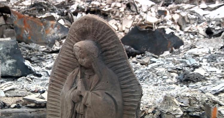 KPRC2's tweet photo. Virgin Mary statue survives house fire during Harvey - https://t.co/I1ldPD2lJG #KPRC2 https://t.co/sLzZrSPZKW
