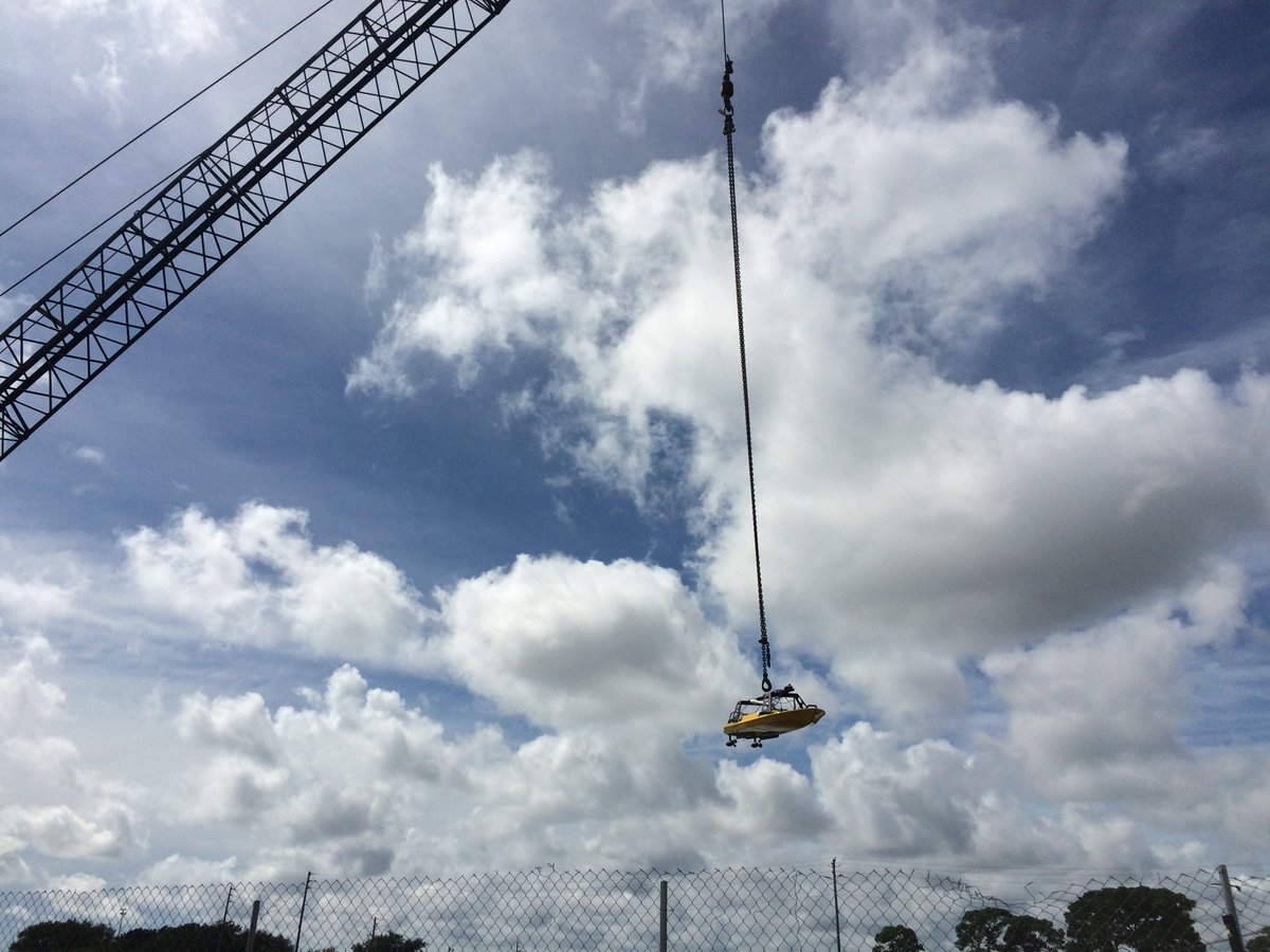 Not all deployments are as uplifting as this one! Thanks @WantmanGroup! Great image of the <a href="/OceanSciGroup/">TeledyneOceanscience</a> Z-boat!
