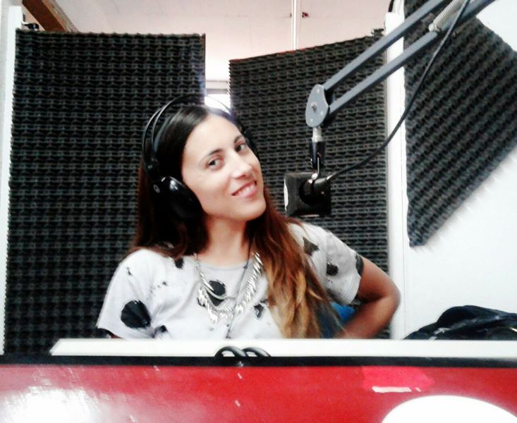 RadioNoticiasTT's tweet photo. Hasta las 20 somos música y noticias. Escucha #LaTarde de #La99 con @Virplotkin 
Comunicate con #LaDamaDelAire 15613275 nos hacemos compañía https://t.co/ESUMhV93Qx