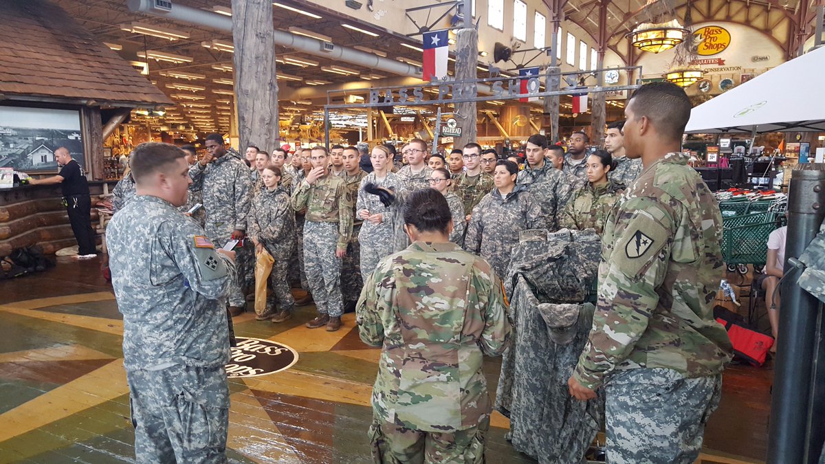 We’re supporting #Harvey rescue and relief with boats, donations, and supplies. Want to help? Donate to <a href="/RedCross/">American Red Cross</a> redcross.org/donate/hurrica…