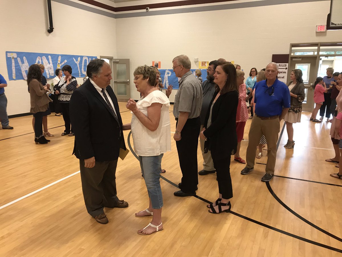 scottkcowart44's tweet photo. Proud to wish Tony Childers the best with retirement. We appreciate all that he has done for Carroll County students!!!
#24STRONG https://t.co/u9w8Yq6dw2