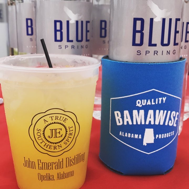 BlueSpringH2O's tweet photo. #ConcourseSouth2017 was definitely the place to be this weekend! We had a great time as a sponsor. #DrawDeep #BlueSpring https://t.co/7ZsOGz4hSO