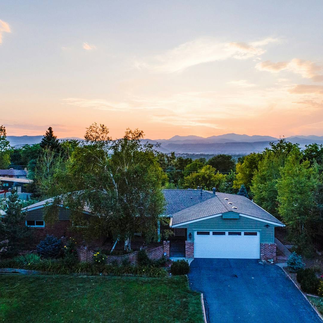 AeonUnmanned's tweet photo. We shot this one last night. It turned out pretty good. #getdroned https://t.co/L1yrZNhYC4
