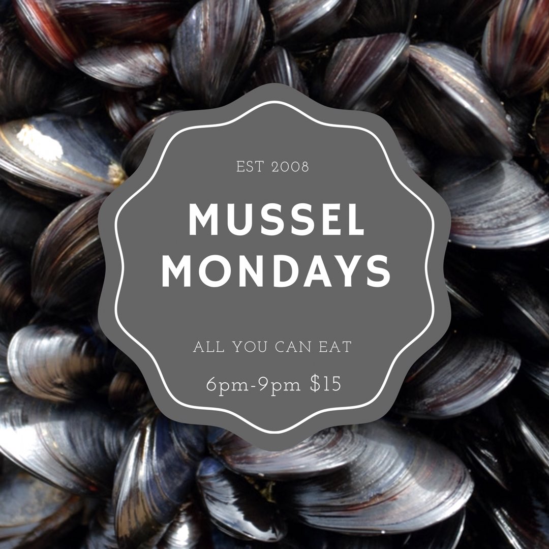 hogislandfish's tweet photo. All you can eat $15 / Mussel Mondays 6-9pm. #mussels #LWYMMD https://t.co/eqSJ8J3YWK