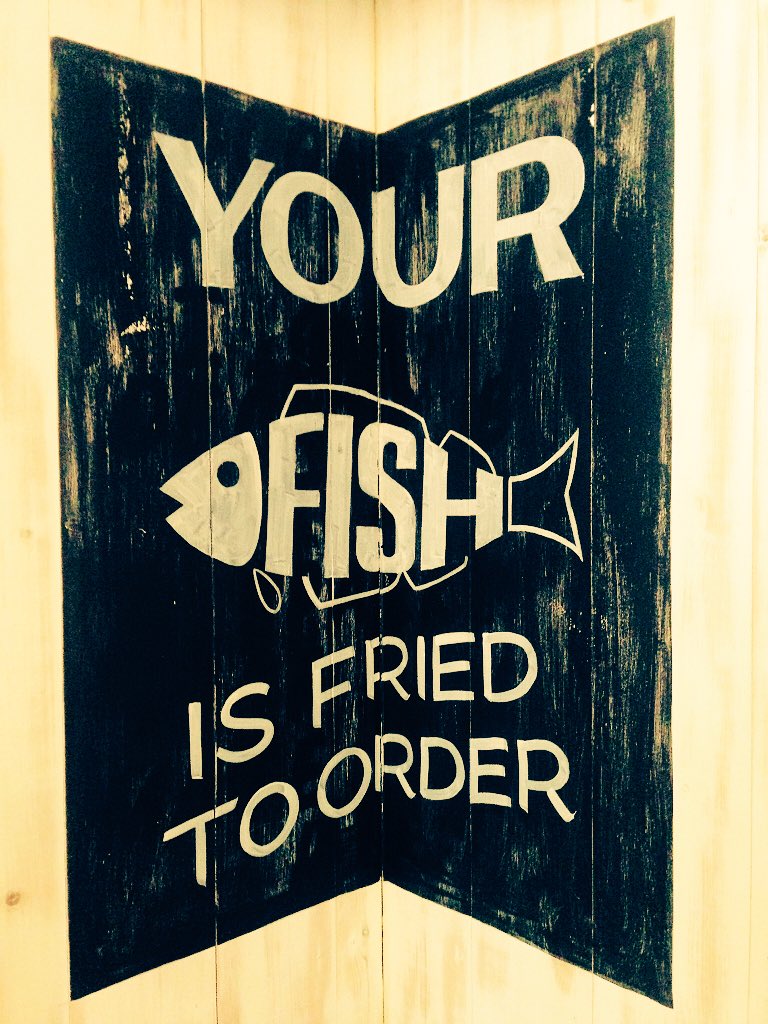 FishChipKitchen's tweet image. Best Fish in town!! #BlackandWhiteArmy #cocktails #fishandchips
