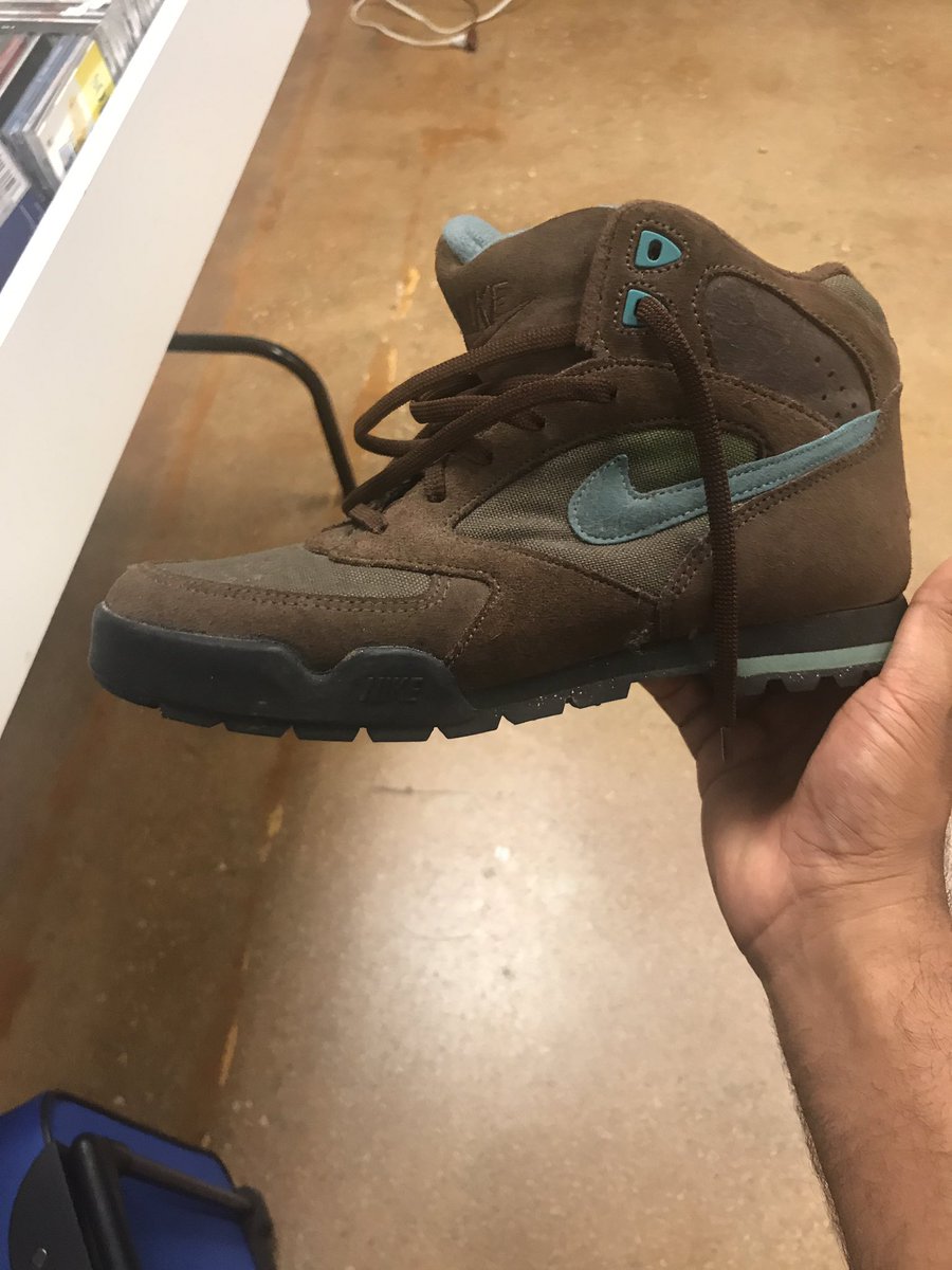 nike caldera boots