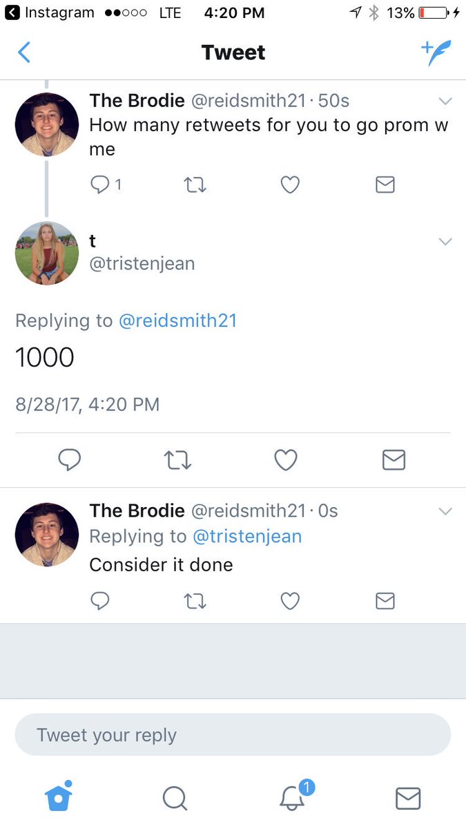 reidohh's tweet photo. HELP ME OUT https://t.co/nfaf8dMKM7