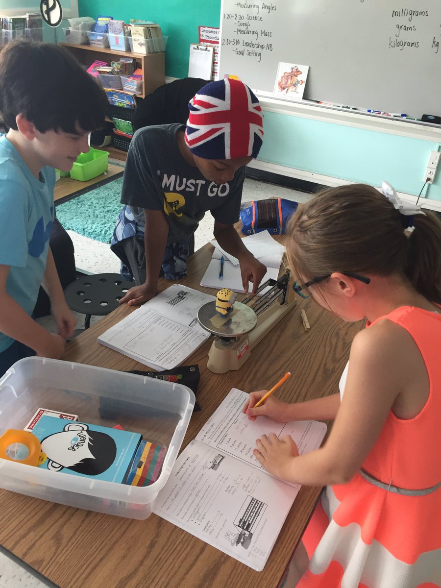 MrsHarrisGES's tweet photo. Students: "Ms. P...can we find the mass of some of your minions?"
Me: "OF COURSE!"
@GES_lions #MeasuringMass #HandsOnLearning https://t.co/Eu5CpqC1rZ