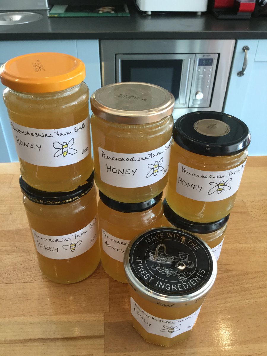 Pembs Farm B + B tweet media