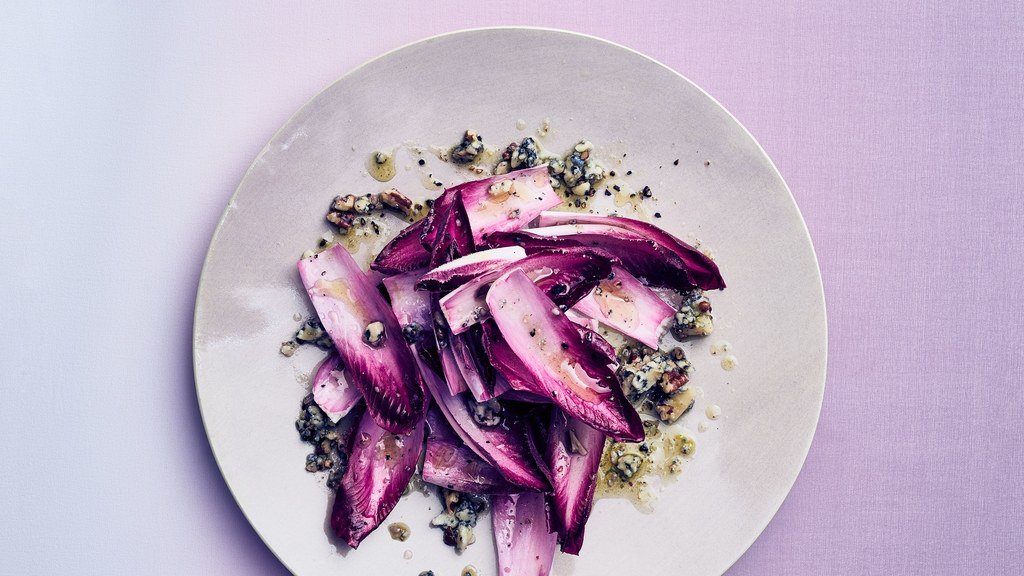 HsvMeetings's tweet photo. Chicory Is the 2017 Vegetable of the Year | via @bonappetit - https://t.co/ZW91QrduNZ Did you know? #culinaryarts #JacksonCenterChefs https://t.co/ulsuNNC5Z6